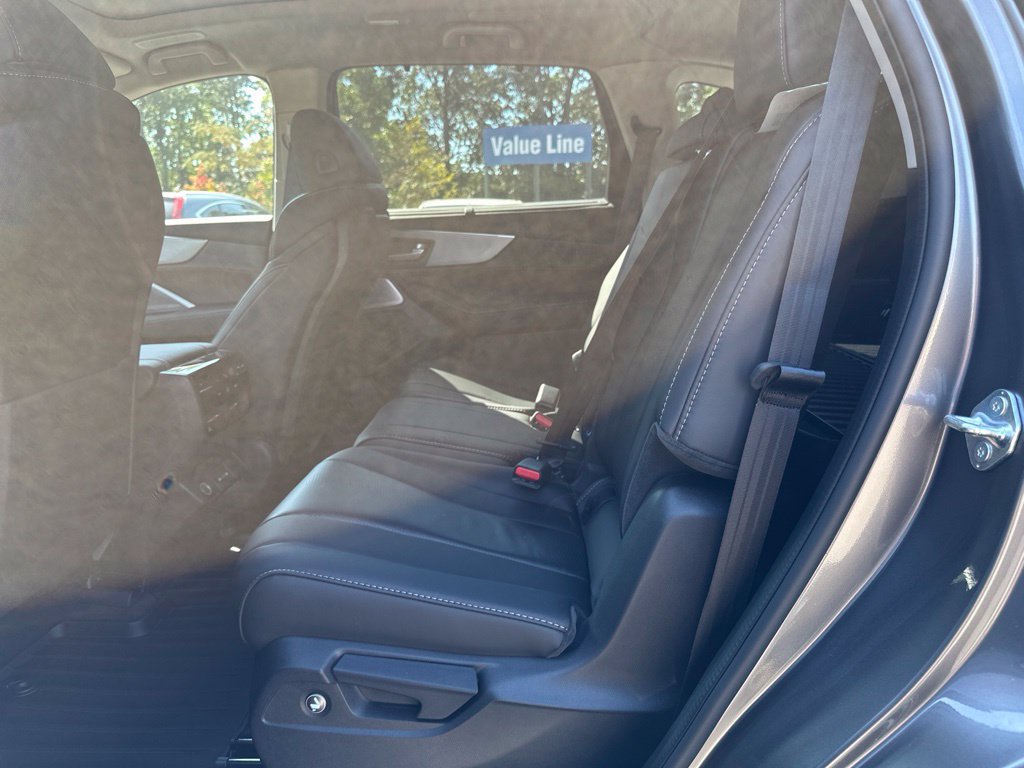 New 2026 Acura MDX w/ Technology Package FWD image 13