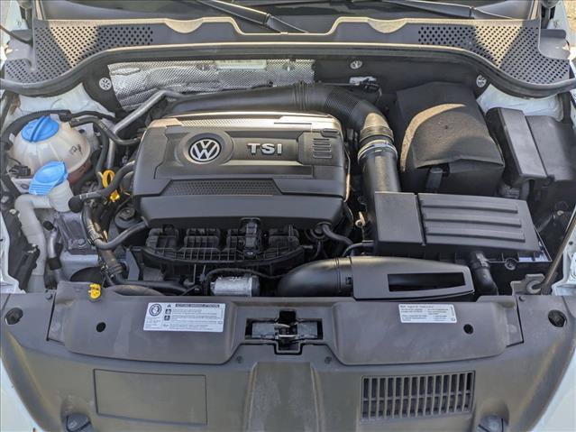 Used 2017 Volkswagen Beetle 1.8T Classic FWD image 21