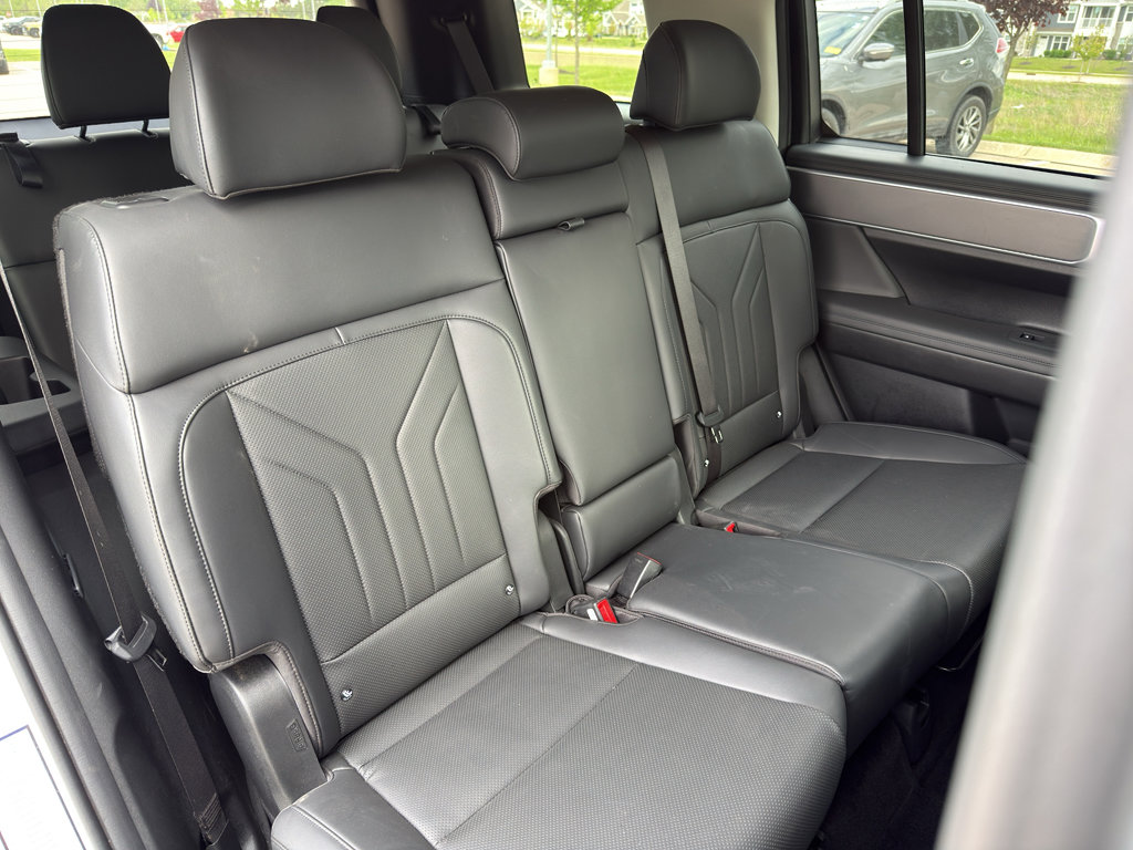 Used 2026 Hyundai Santa Fe SEL AWD/4WD image 34