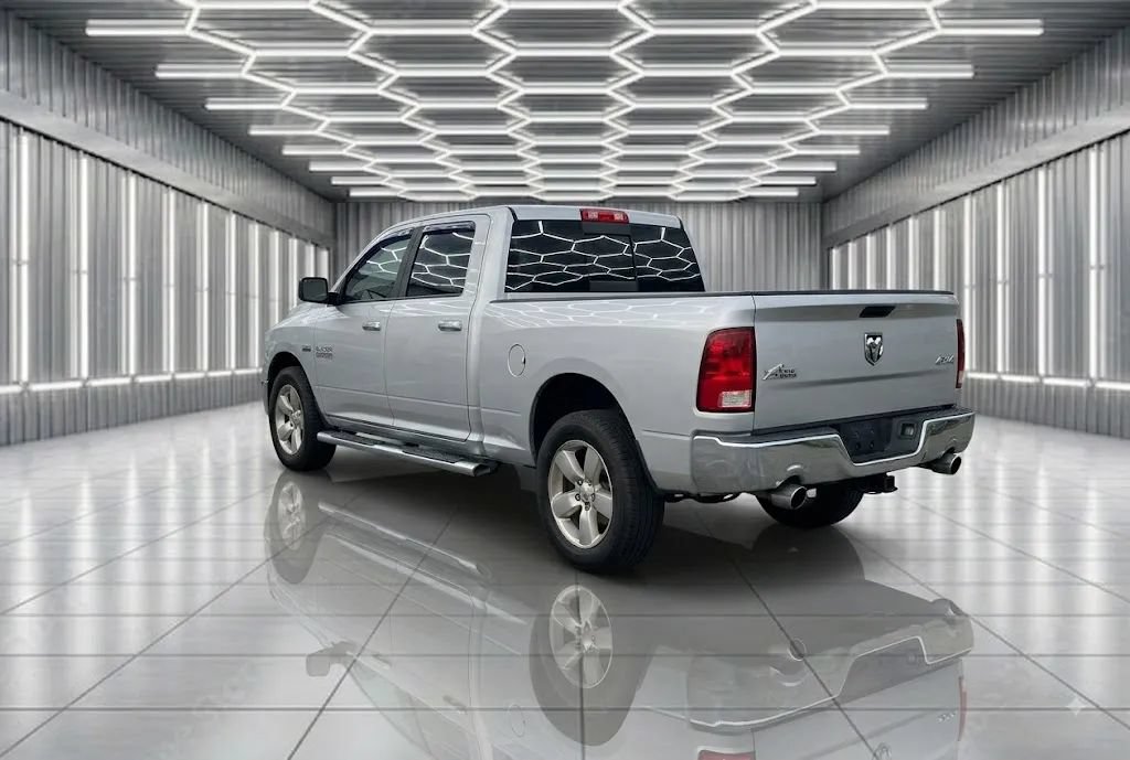 Used 2011 RAM 1500 Big Horn AWD/4WD image 3