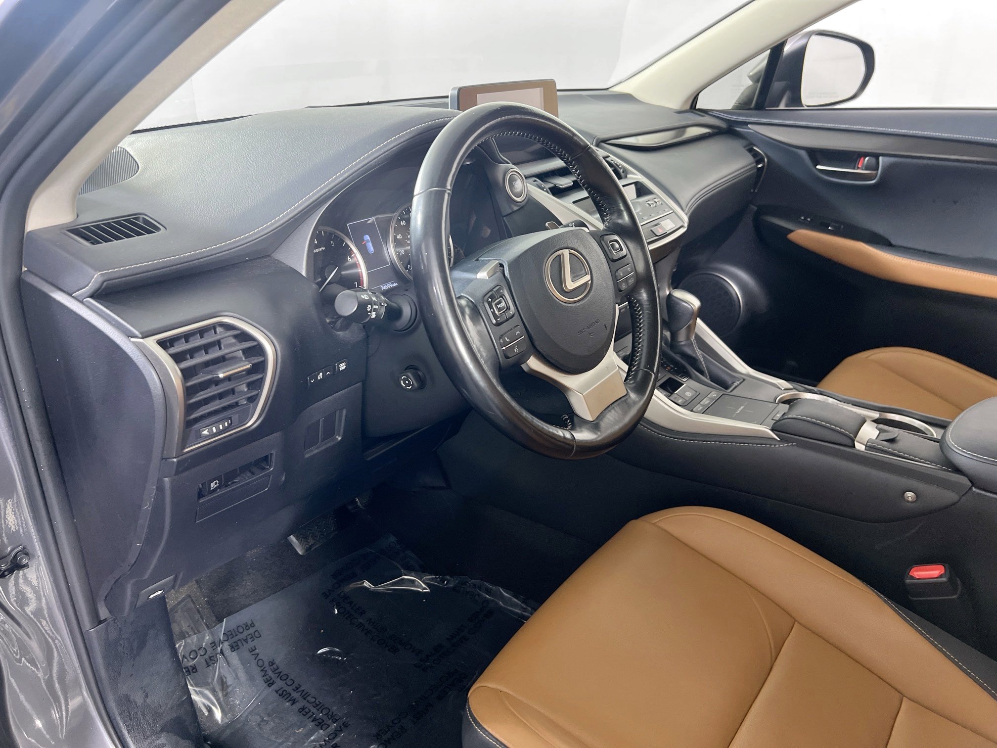 Used 2020 Lexus NX 300 FWD image 9