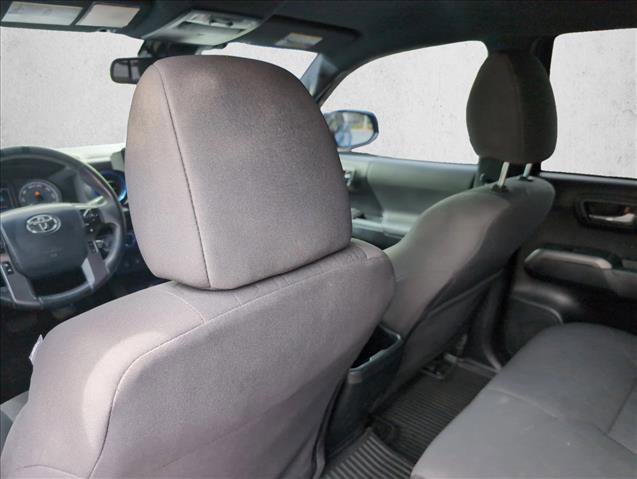 Used 2018 Toyota Tacoma TRD Sport w/ Technology Package image 18