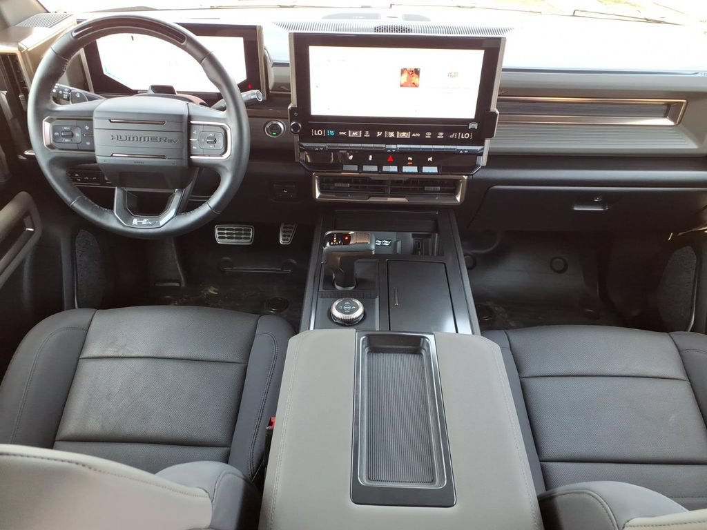 Used 2025 GMC Hummer EV 3X w/ LPO, Sport Package AWD/4WD image 18