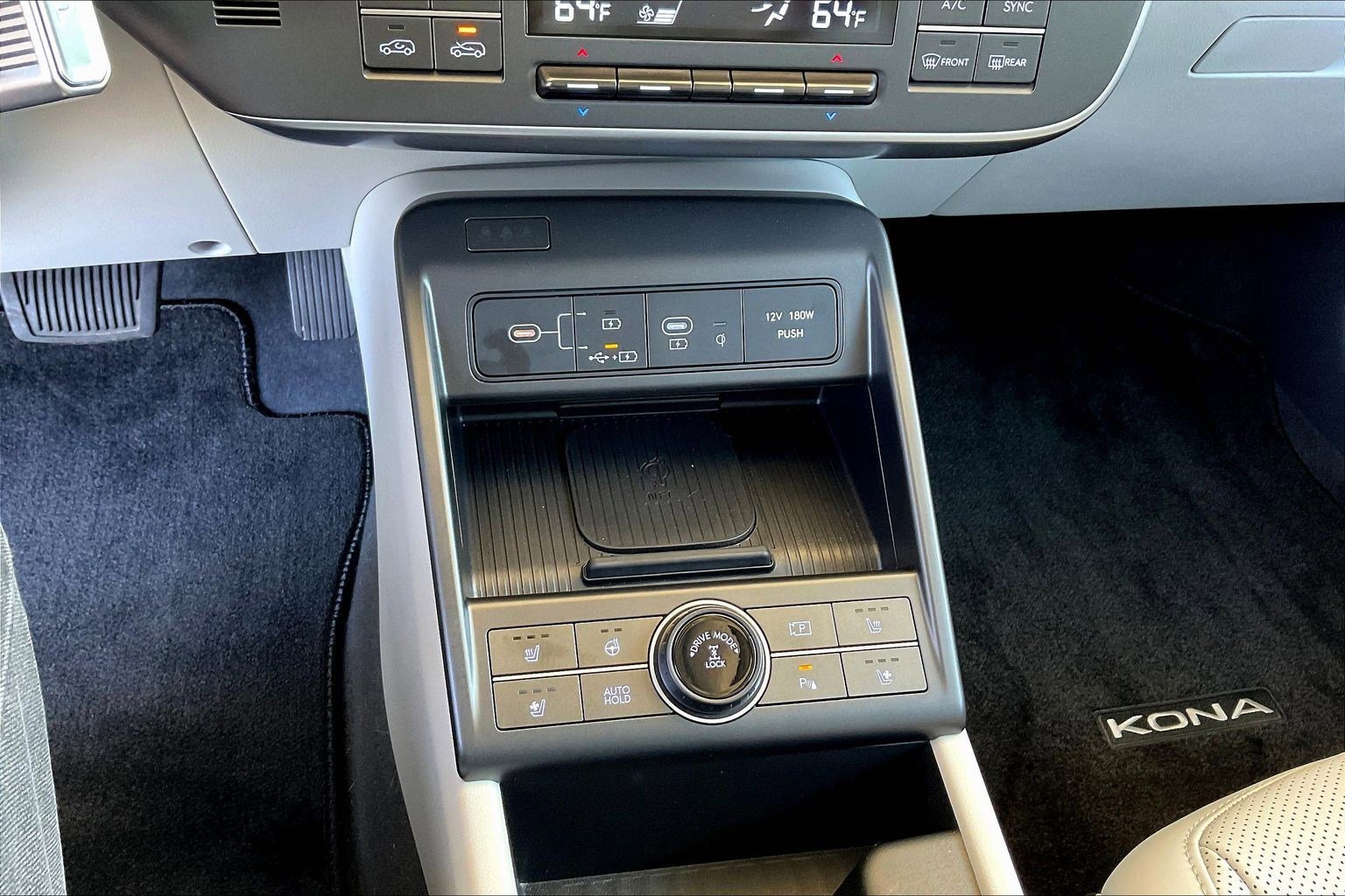 Used 2024 Hyundai Kona Limited AWD/4WD image 15