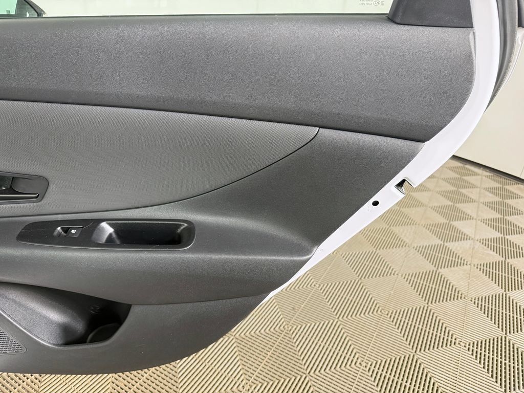 Certified 2025 Hyundai Elantra N Line FWD image 25