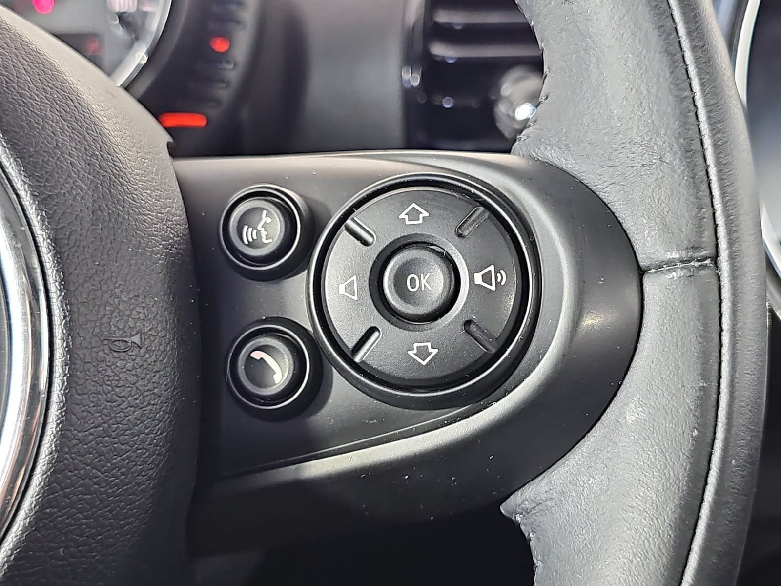 Used 2016 MINI Cooper Clubman S FWD image 15