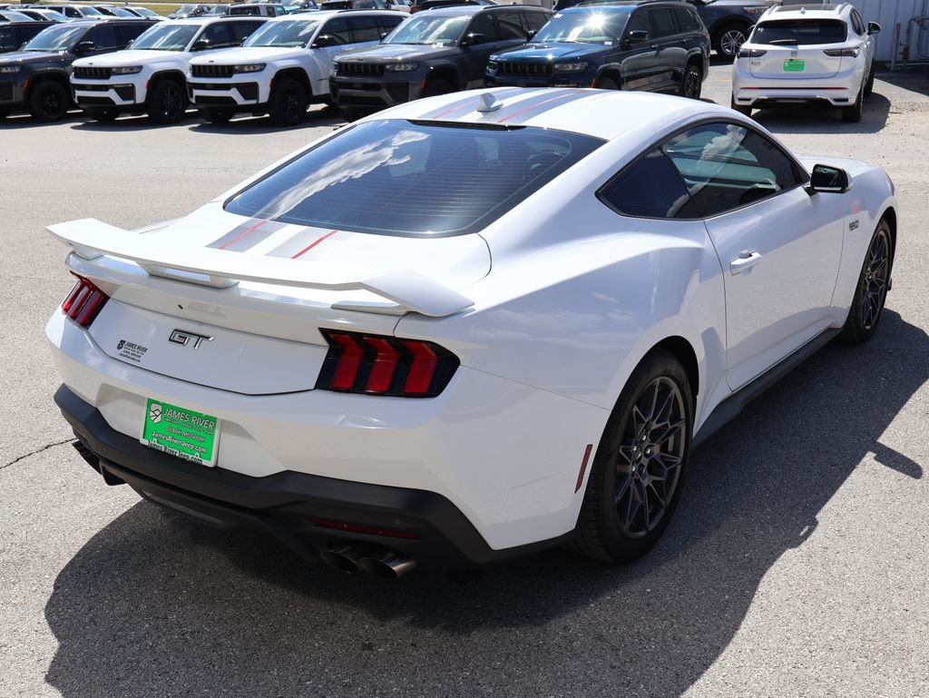 Used 2024 Ford Mustang GT Premium w/ GT Performance Package RWD image 5