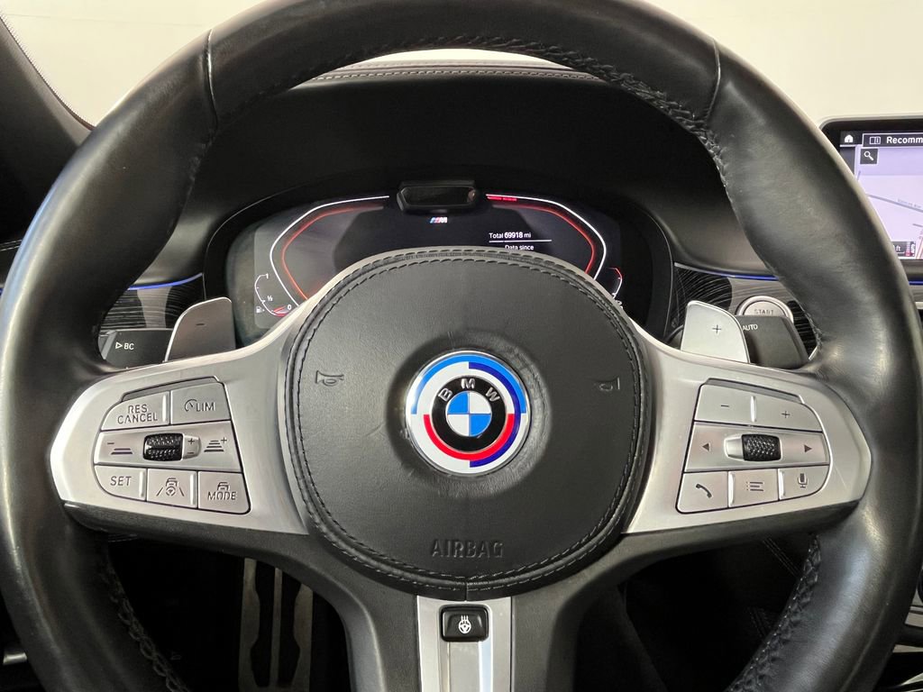 Used 2021 BMW 740i xDrive w/ M Sport Package AWD/4WD image 11