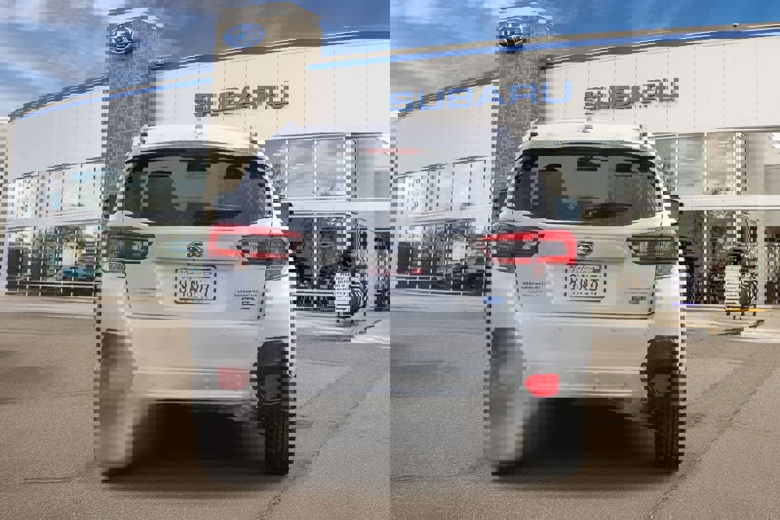 Used 2021 Subaru Crosstrek Hybrid image 3