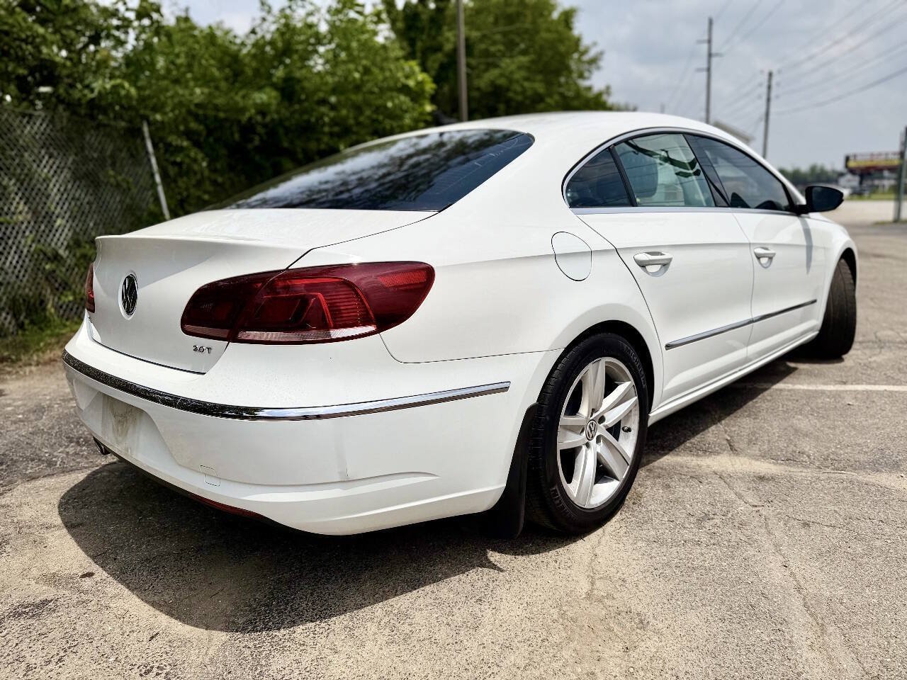 Used 2015 Volkswagen CC Sport FWD image 3