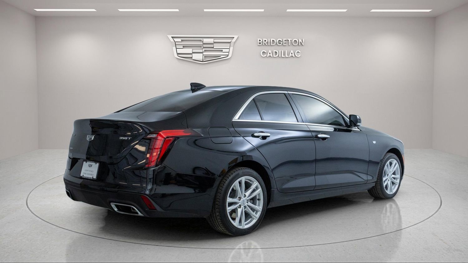 Used 2023 Cadillac CT4 Luxury w/ Sun And Sound Package image 7