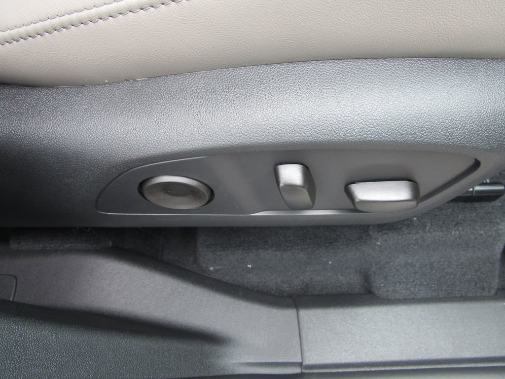 New 2026 GMC Acadia Elevation w/ Elevation Premium Package image 27