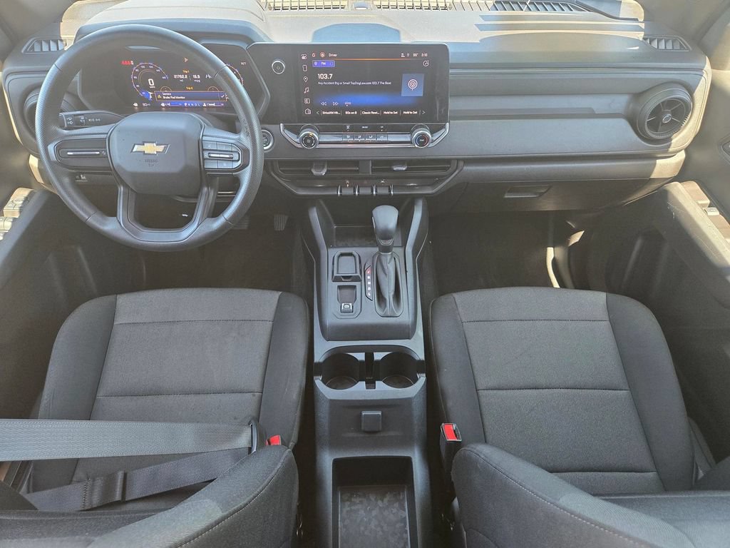 Used 2024 Chevrolet Colorado W/T RWD image 8