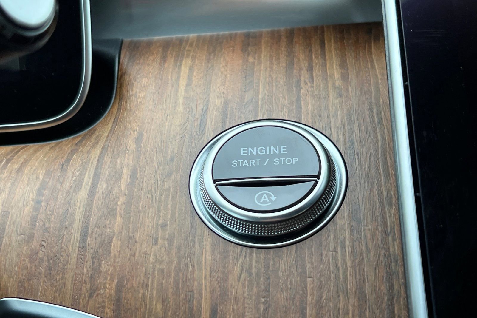 Certified 2024 Mercedes-Benz C 300 4MATIC Sedan image 24