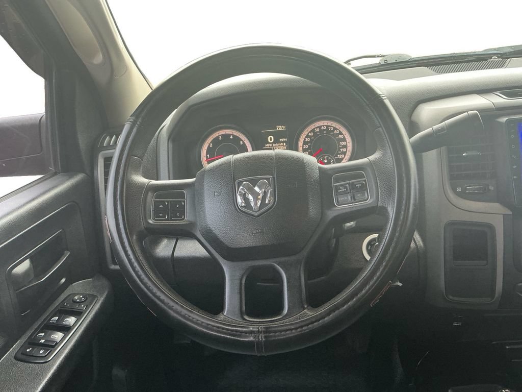 Used 2014 RAM 3500 Tradesman w/ Chrome Appearance Group AWD/4WD image 18