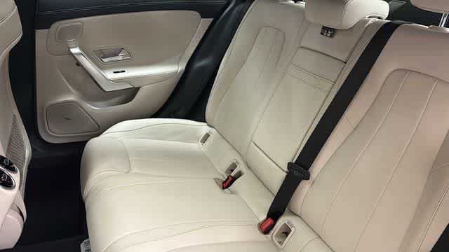 Used 2021 Mercedes-Benz CLA 250 image 30