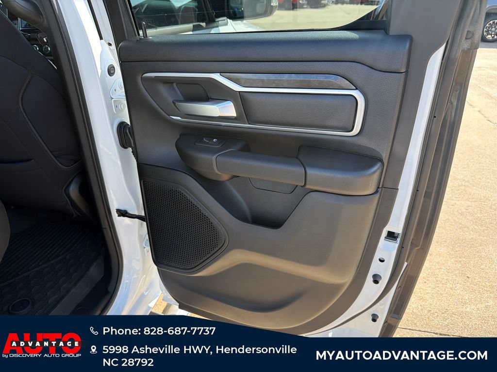Used 2022 RAM 1500 Big Horn AWD/4WD image 27