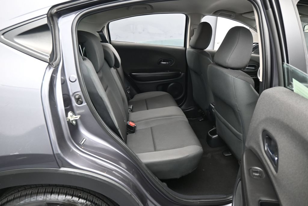 Used 2020 Honda HR-V LX image 31