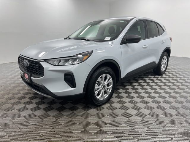 New 2026 Ford Escape Active w/ Cold Weather Package AWD/4WD image 3