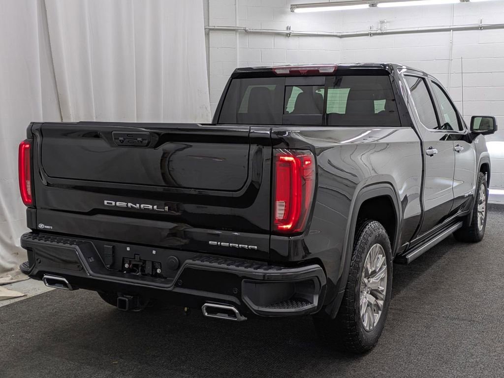 Used 2024 GMC Sierra 1500 Denali image 3