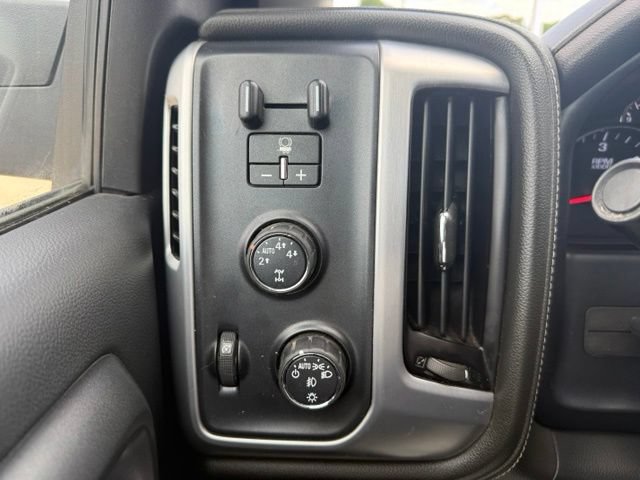 Used 2016 GMC Sierra 1500 SLE w/ LPO, Chrome Plus Package AWD/4WD image 23