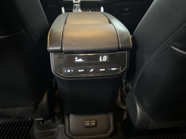 Used 2024 Toyota Highlander XSE AWD/4WD image 21