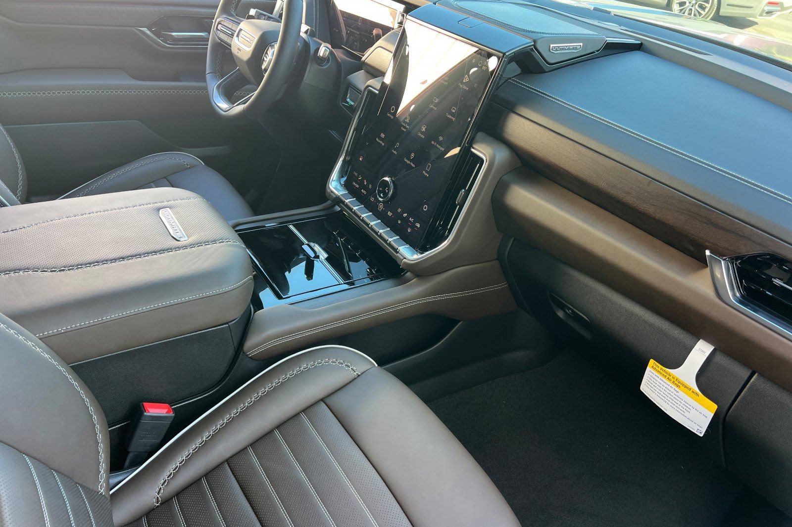 New 2026 GMC Yukon Denali Ultimate AWD/4WD image 19