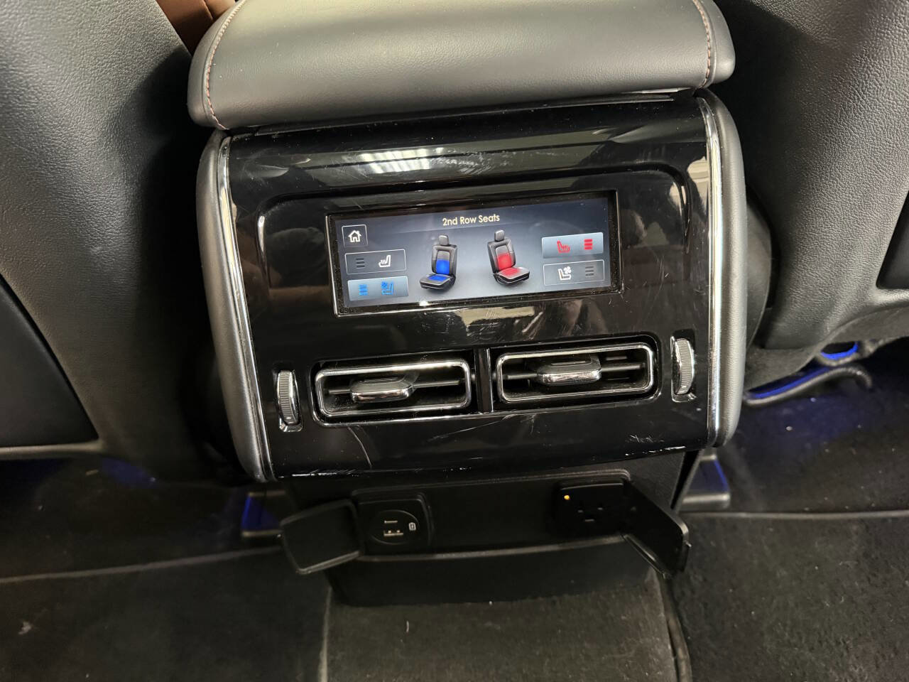 Used 2020 Lincoln Aviator Reserve w/ Equipment Group 202A image 25