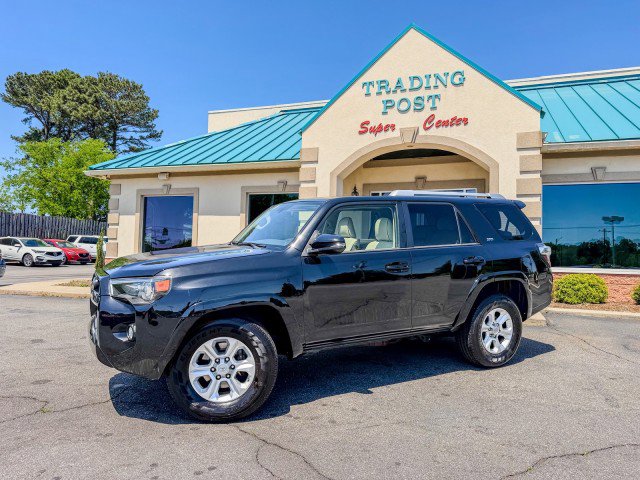 Used 2018 Toyota 4Runner SR5 Premium RWD image 21