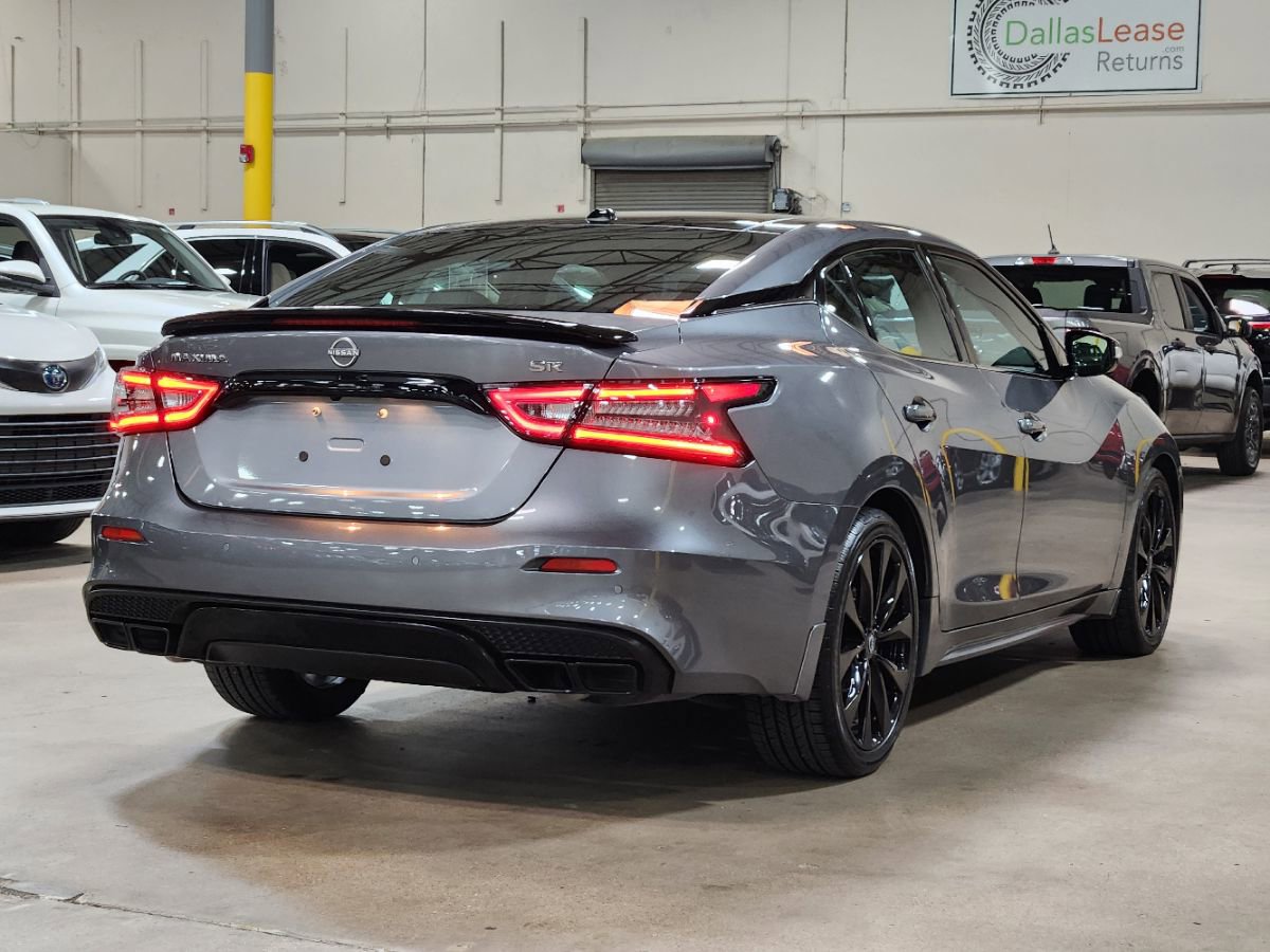 Used 2023 Nissan Maxima SR w/ Sport Mat Group image 8