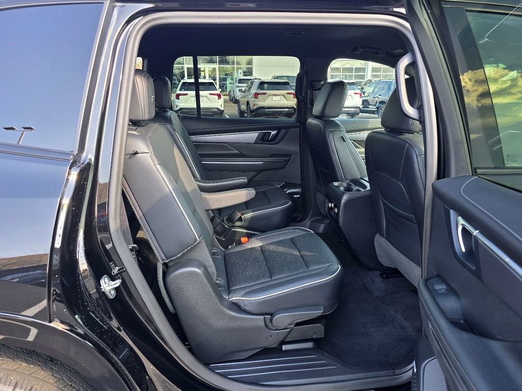 Certified 2025 Buick Enclave Sport Touring AWD/4WD image 34