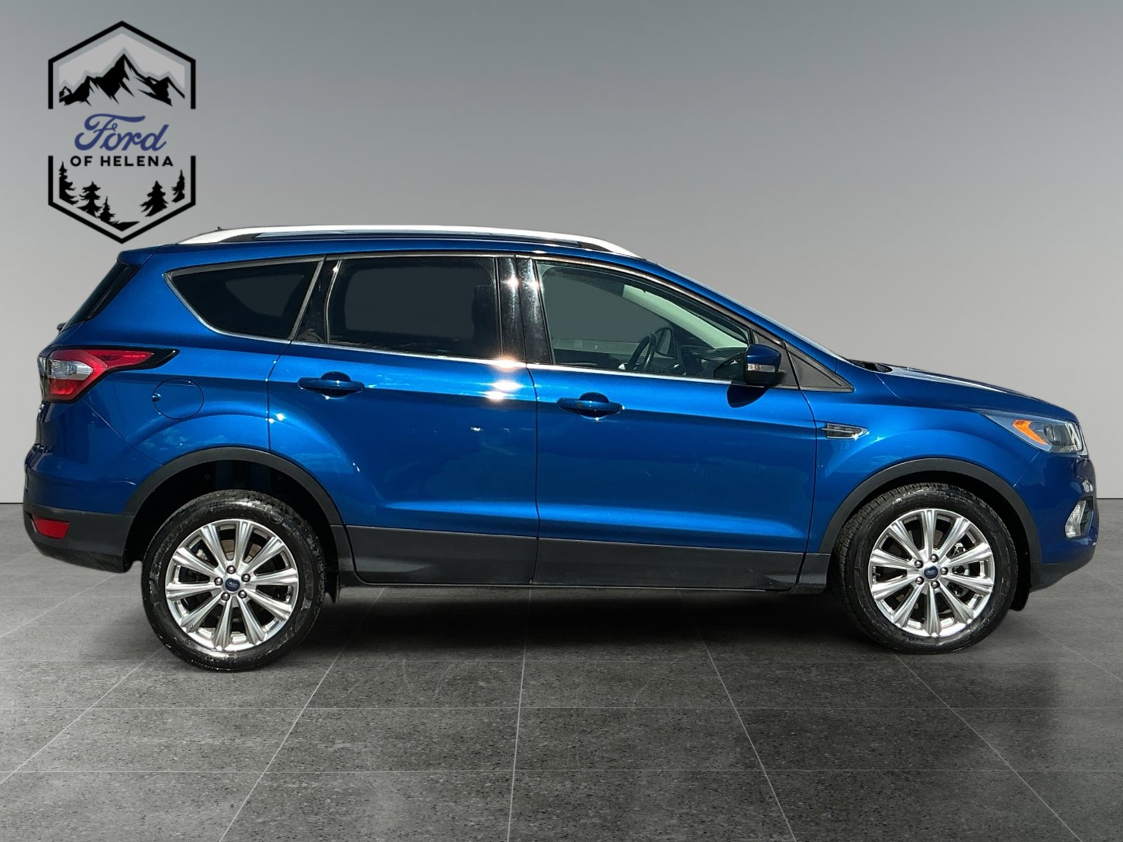Used 2017 Ford Escape Titanium image 6