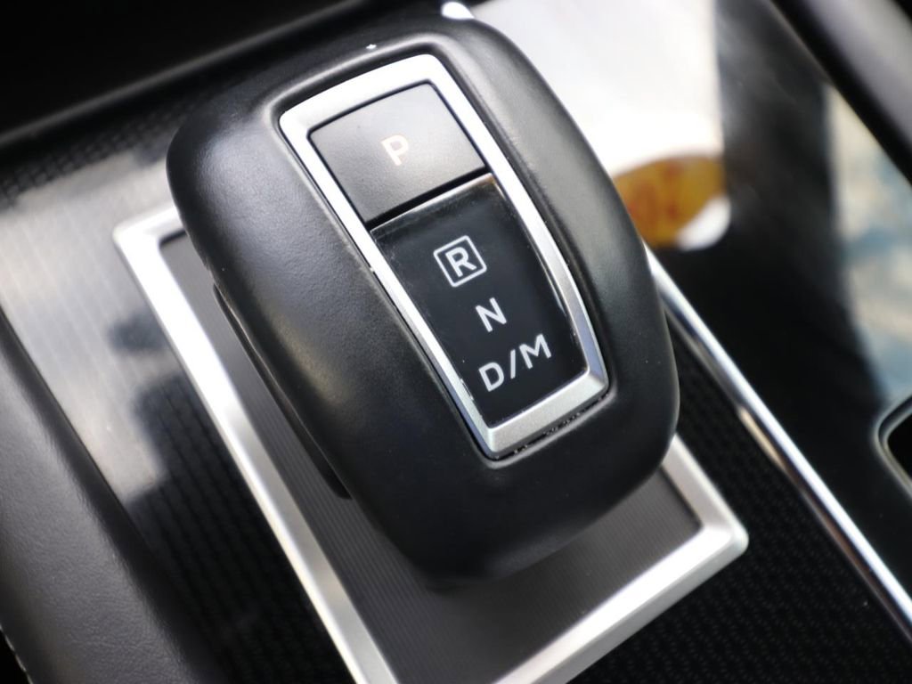 Used 2024 Mitsubishi Outlander SE Black Edition image 22