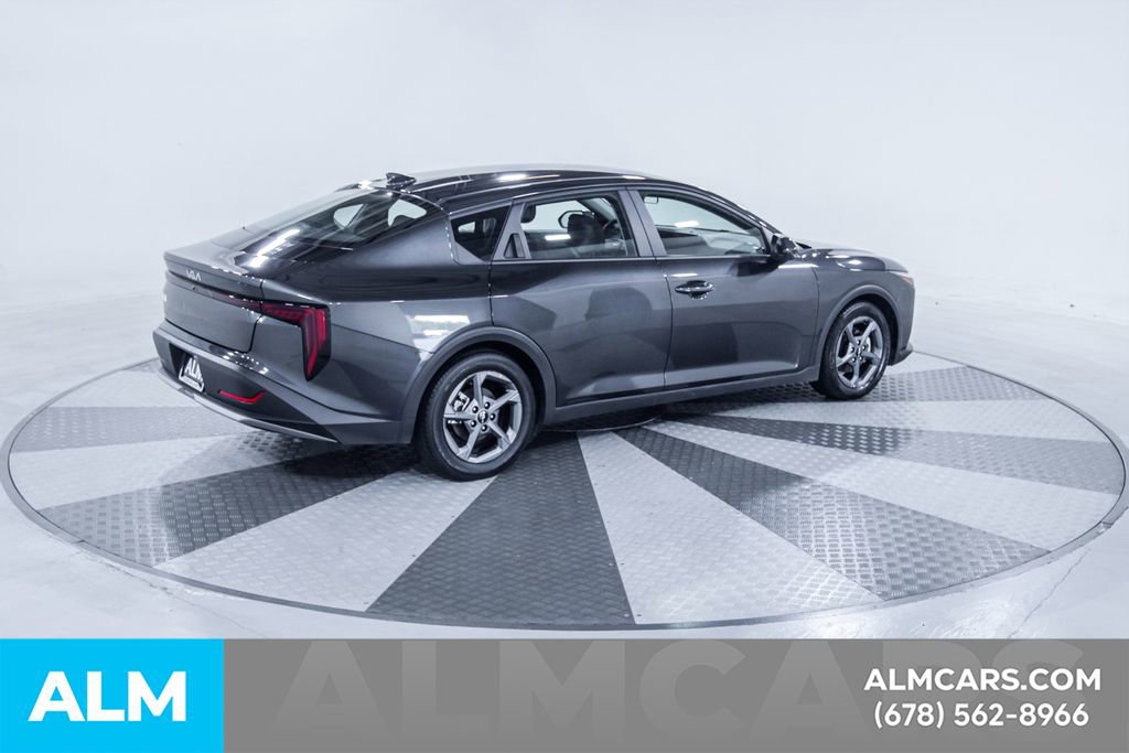 Used 2025 Kia K4 FWD image 10