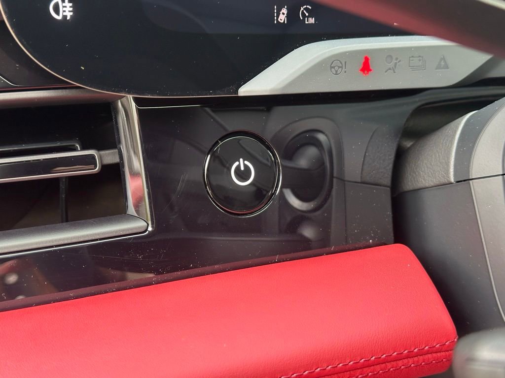 Used 2026 Porsche Taycan GTS image 36