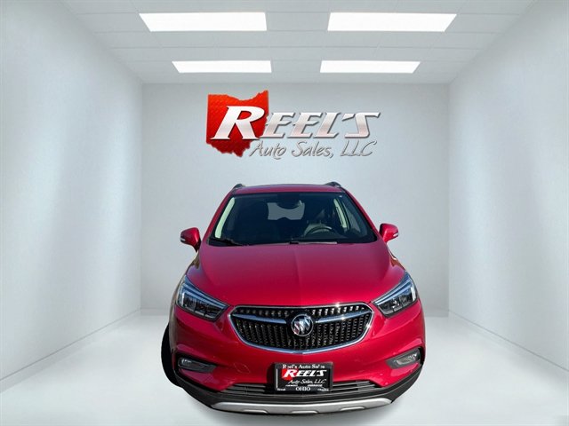 Used 2017 Buick Encore Essence FWD image 2
