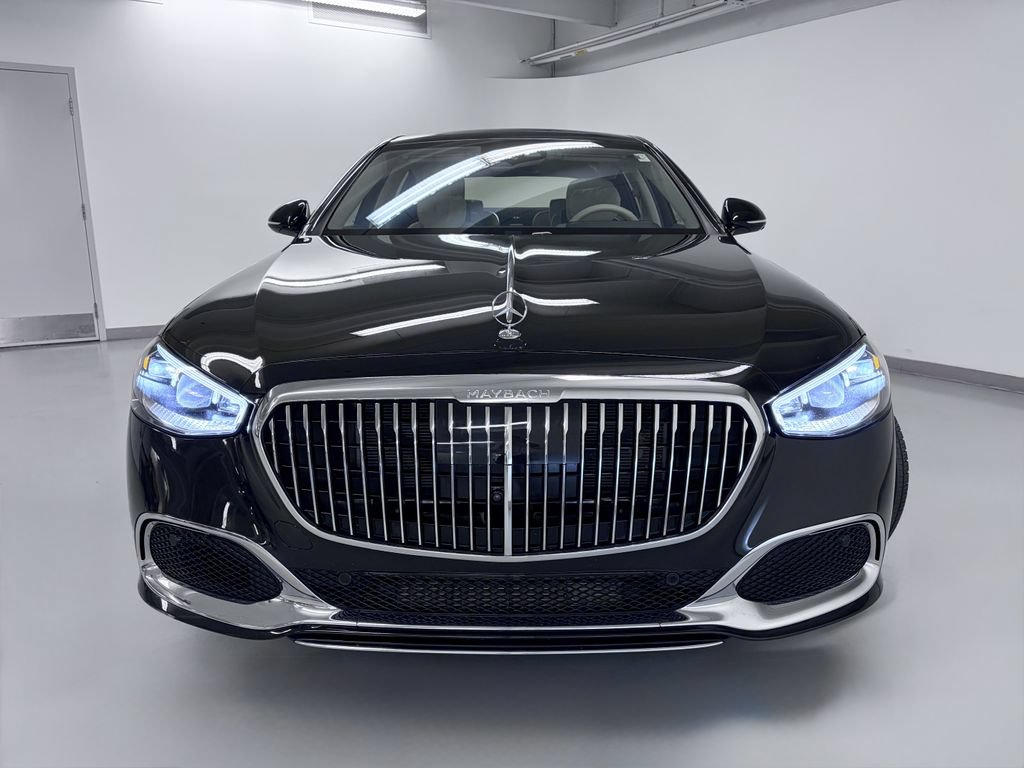 Used 2023 Mercedes-Benz Maybach S 680 4MATIC image 4