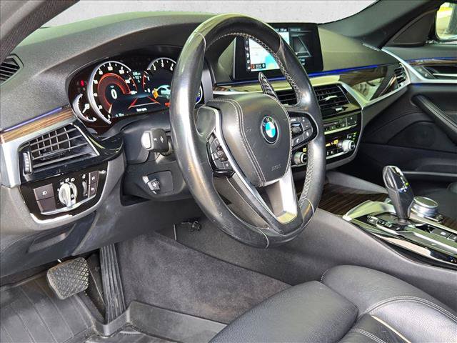 Used 2018 BMW 540i RWD image 9