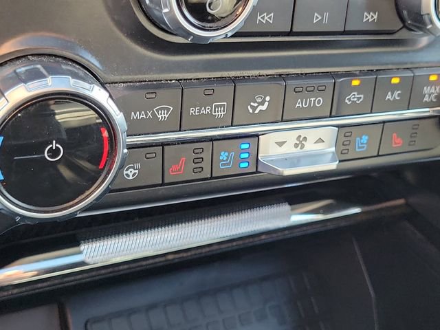 Certified 2022 Ford F150 Raptor w/ Equipment Group 801A High image 11