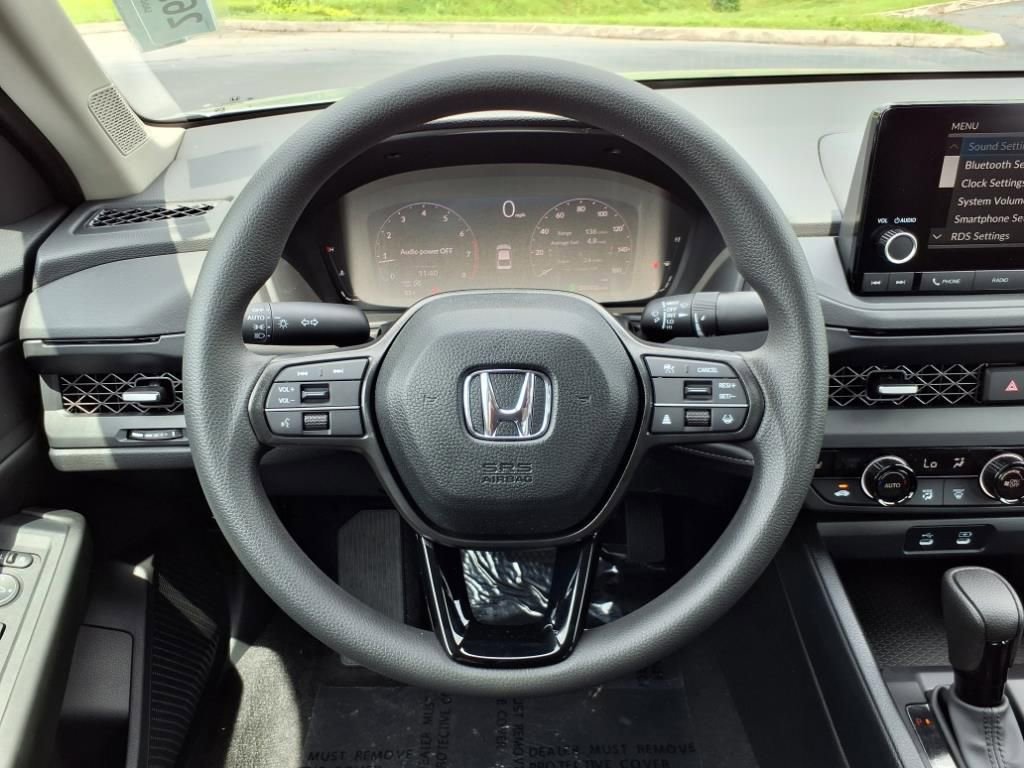 New 2025 Honda Accord SE image 15