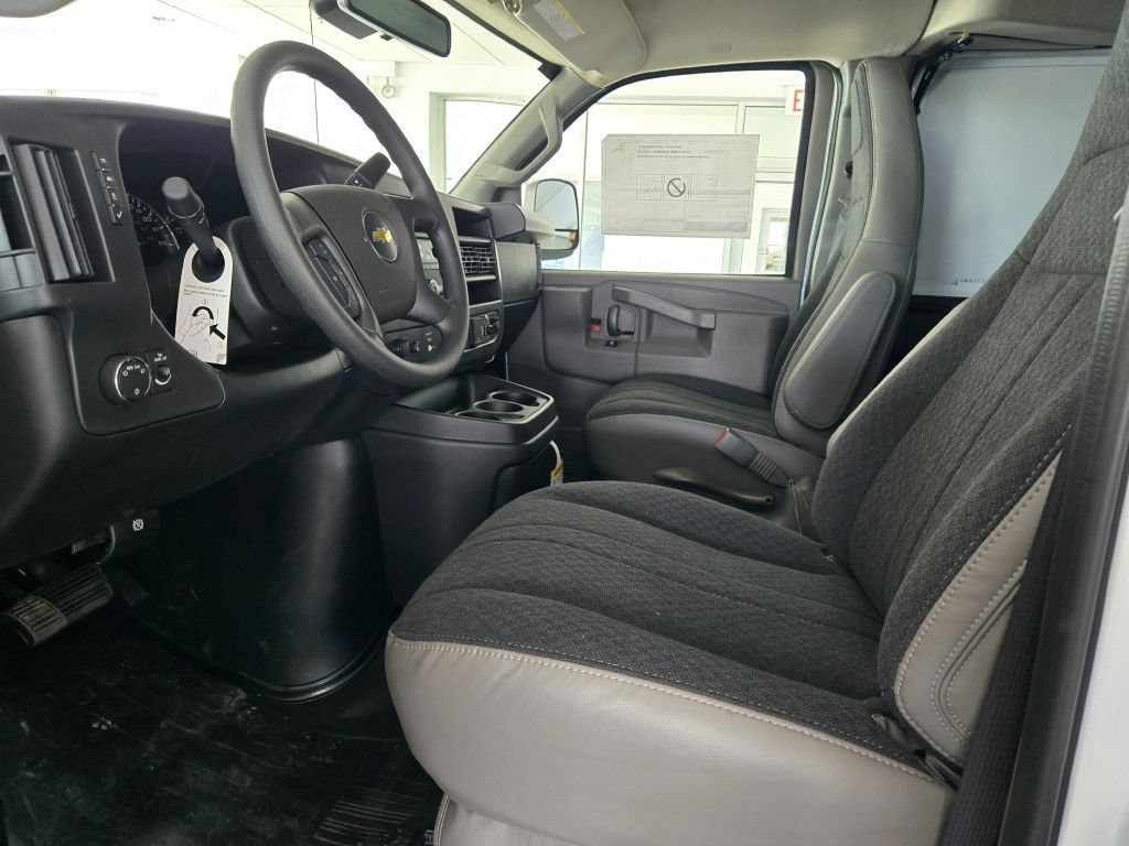 New 2026 Chevrolet Express 2500 Extended w/ Driver Convenience Package RWD image 14
