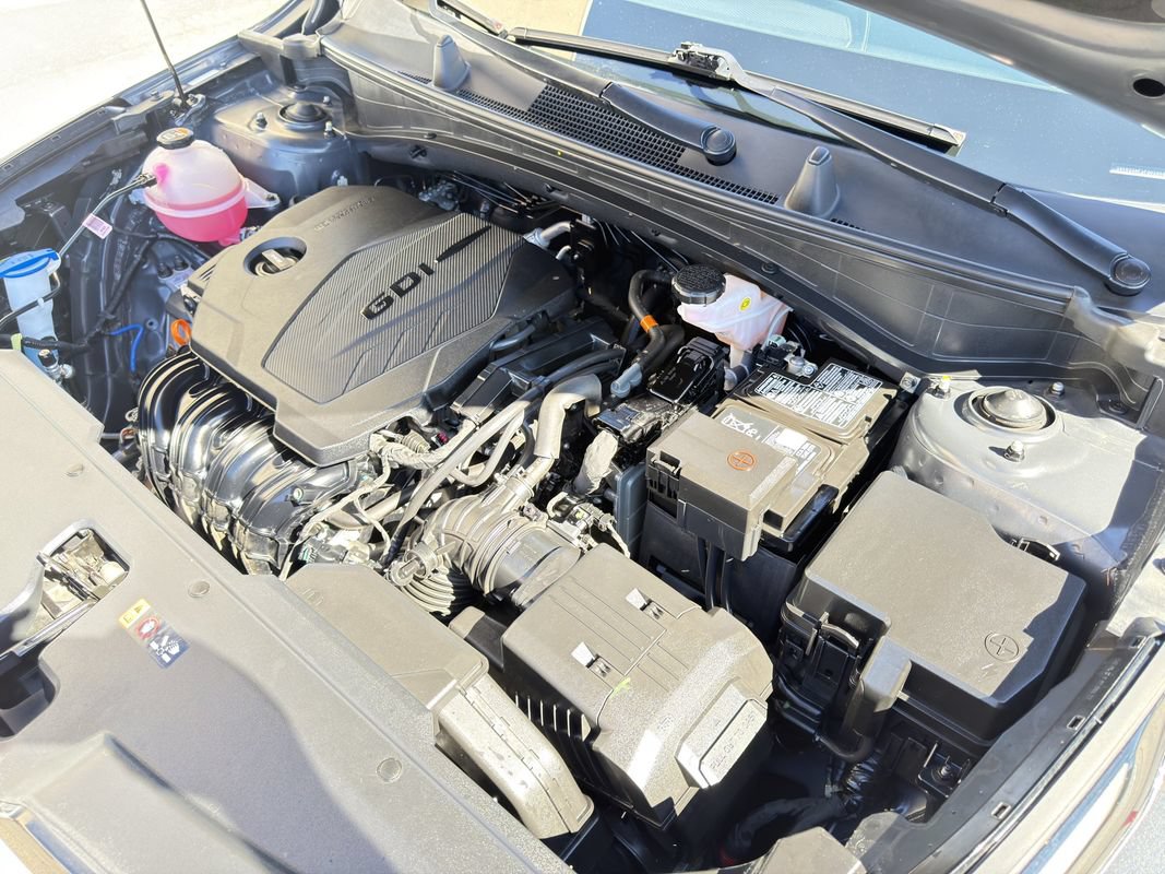Used 2023 Kia Sportage EX FWD image 40