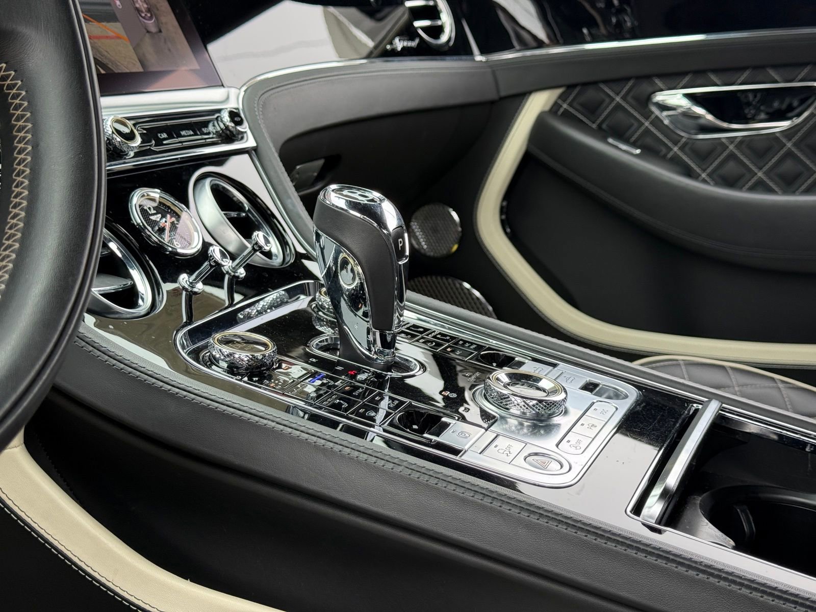 Used 2022 Bentley Continental GT Speed image 17