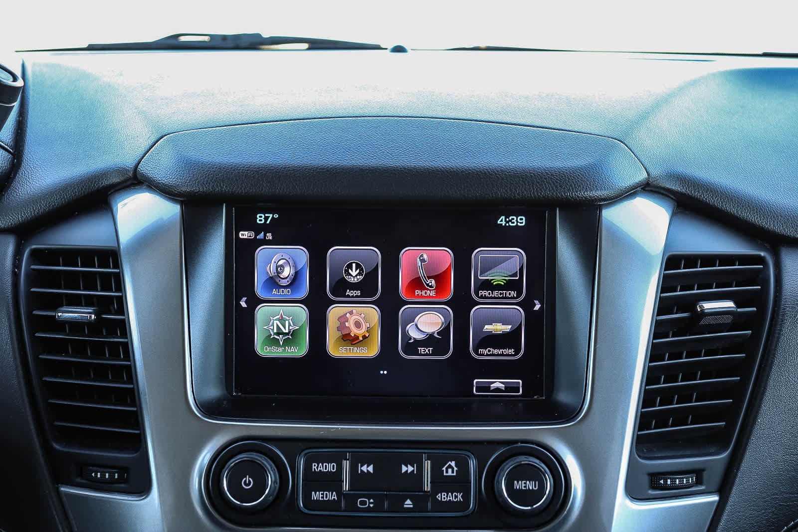 Used 2020 Chevrolet Tahoe LS RWD image 14