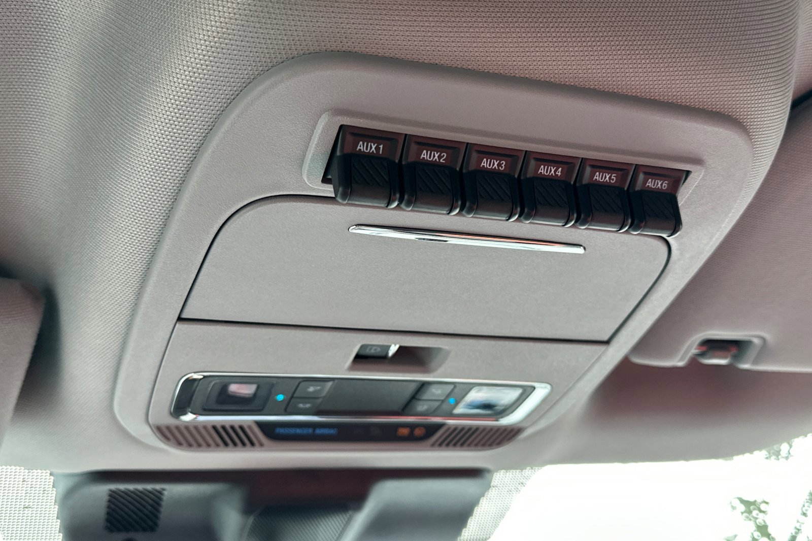 Used 2023 Ford F250 Lariat w/ Lariat Ultimate Package image 28