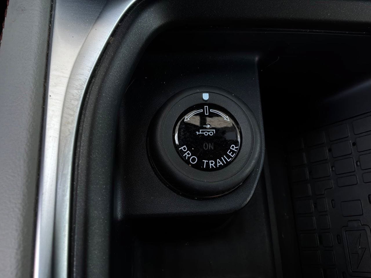 Used 2025 Ford Expedition Active AWD/4WD image 34