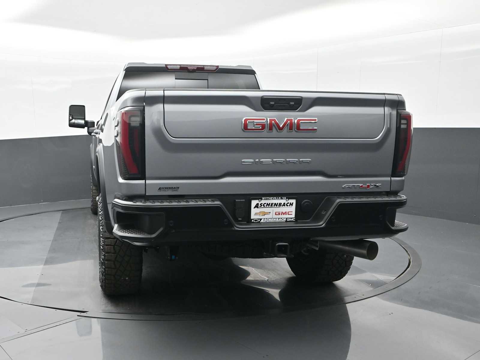 New 2026 GMC Sierra 2500 AT4X image 7