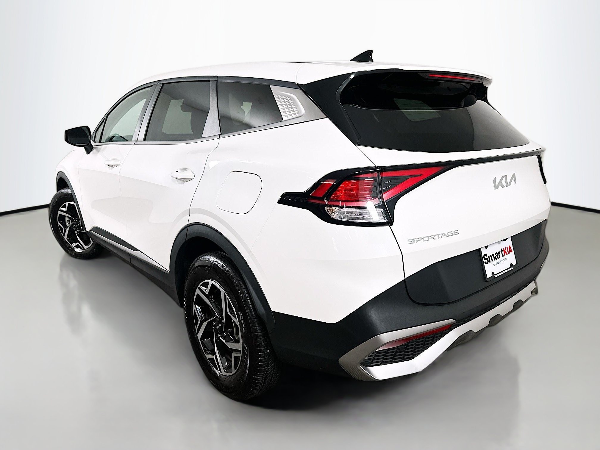 Certified 2025 Kia Sportage LX AWD/4WD image 5