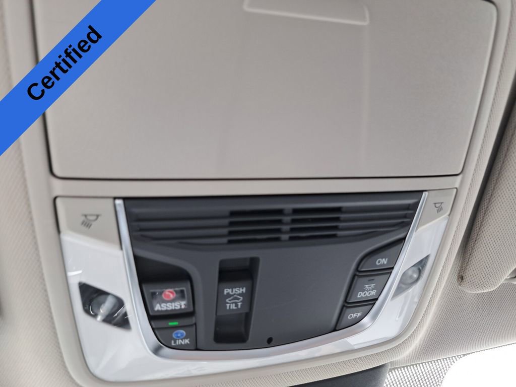 Certified 2025 Acura TLX w/ Technology Package image 16