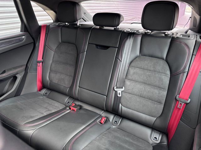 New 2026 Porsche Macan GTS AWD/4WD image 25